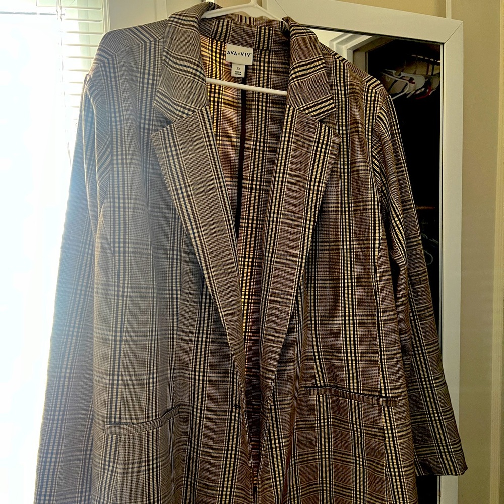 Great Blazer! Wear with jeans or dress pants! Size 2X